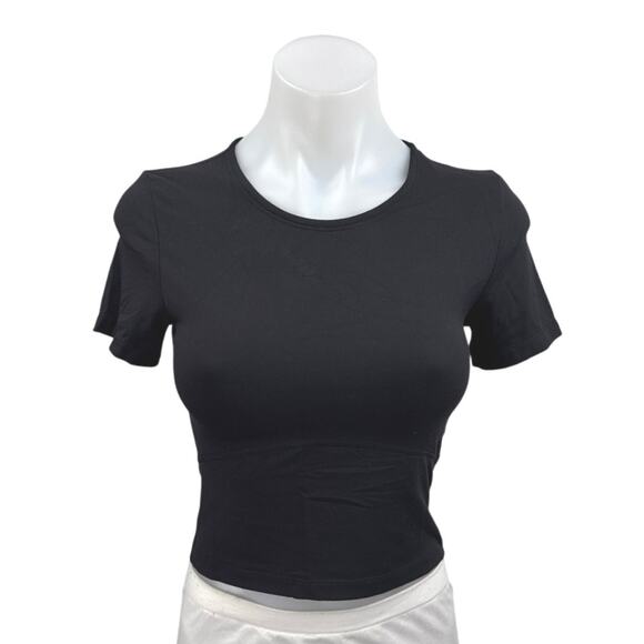 Aritzia TNA Action Black Crewneck Short Sleeve Activewear Crop Tee T-shirt Top S - Picture 1 of 3
